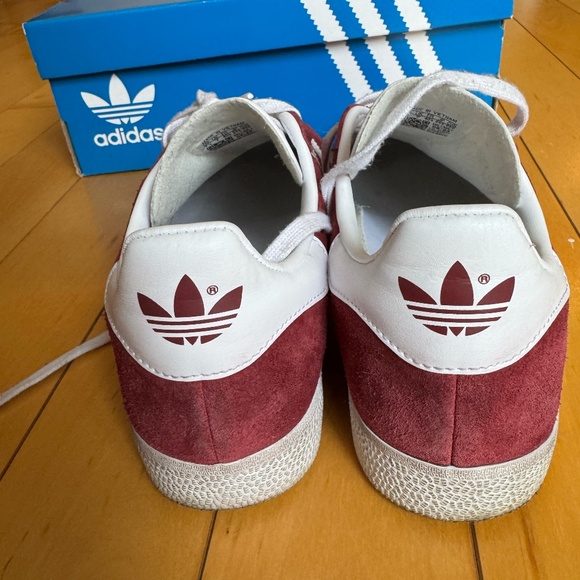 Adidas Gazelle Sneakers (Women’s US 7.5) - Picture 7 of 9
